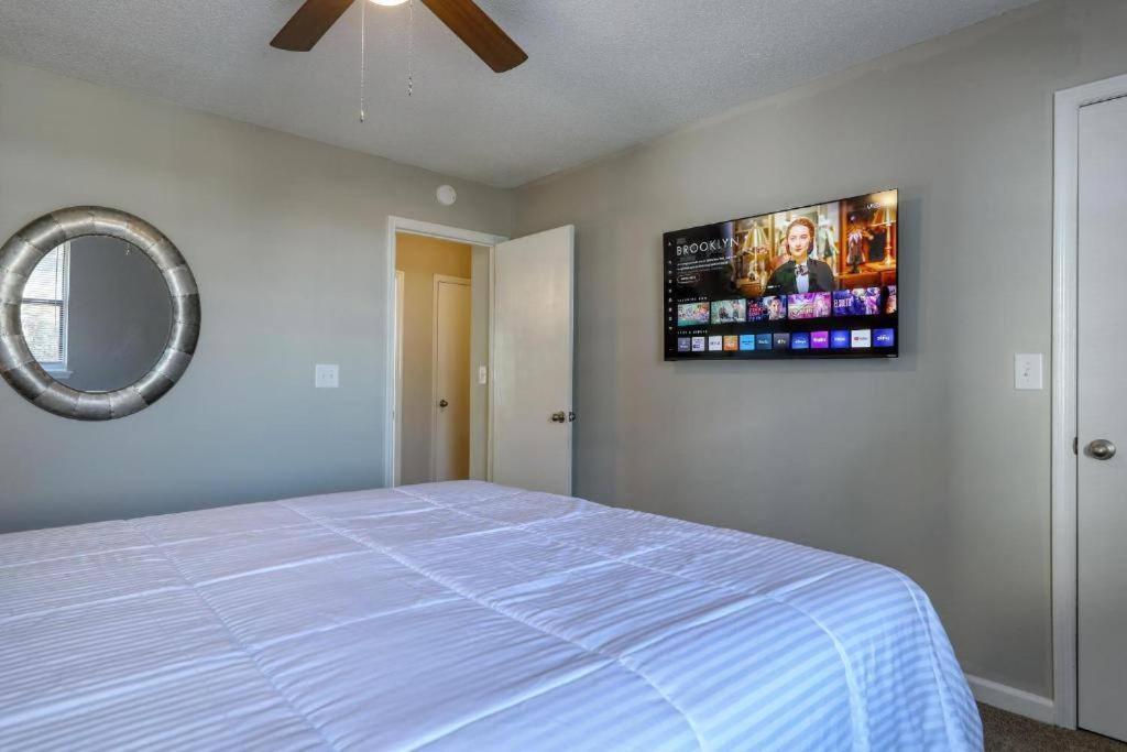 Appartement Stylish Haven New Walk To The Ocean Smart Tvs Wifi à Myrtle Beach Extérieur photo